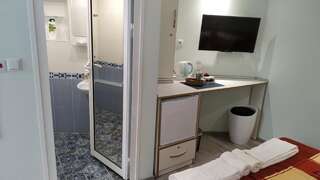 Гостевой дом MiRoom in the heart of Plovdiv Пловдив Двухместный номер с 1 кроватью и собственной ванной комнатой-4